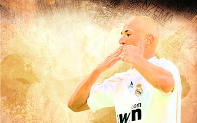 天行电竞动态-于帕梅卡诺这状态踢欧冠悬了